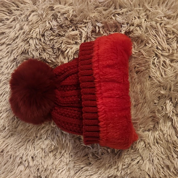 NEW UGG INFINITY SCARF AND HAT SET - Picture 4 of 4